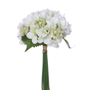29cm Hydrangea Bundle With Foliage Ivory